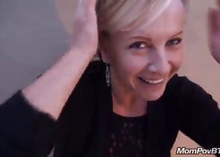 Blonde shows her impressive big boobs